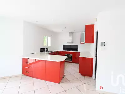 Maison, 140 m²