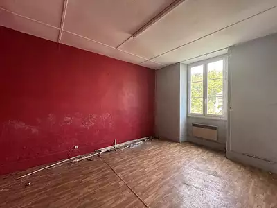 Maison, 1 023 m²