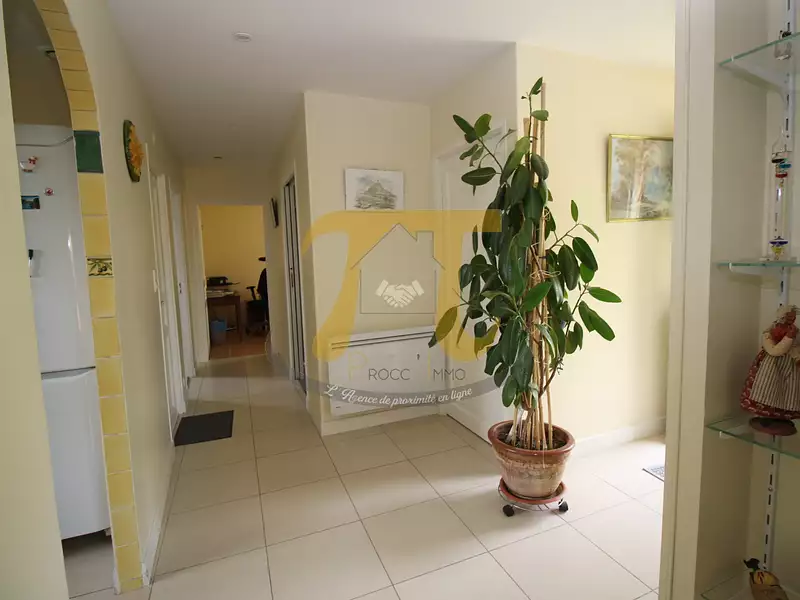 Maison, 105 m²