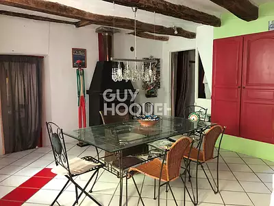 Maison, 196 m²