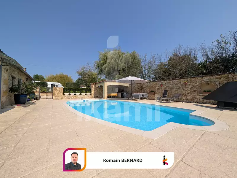 Maison, 192 m²