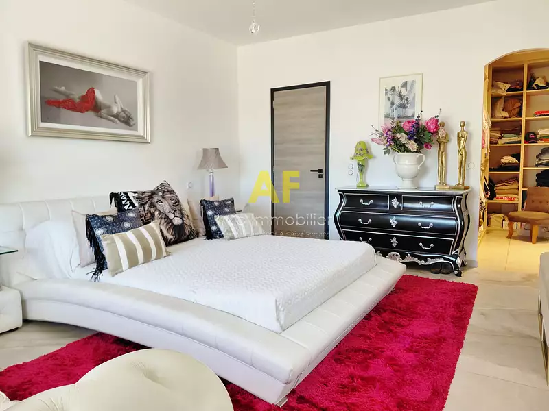 Maison, 217,19 m²