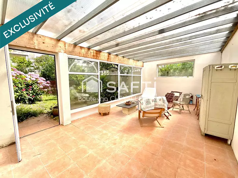 Maison, 190 m²