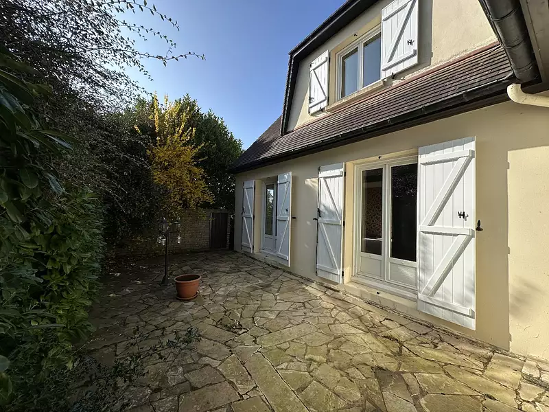 Maison, 121,64 m²