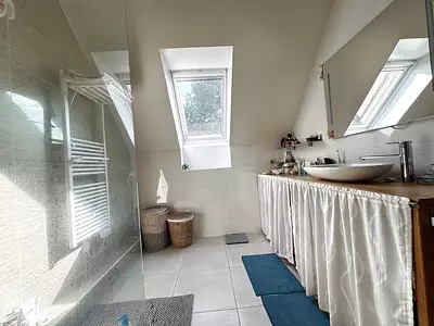 Maison, 157 m²