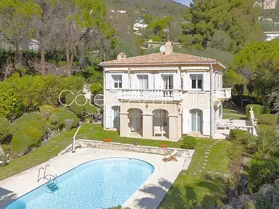 Maison, 223 m²