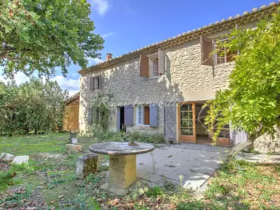 Maison, 370 m²