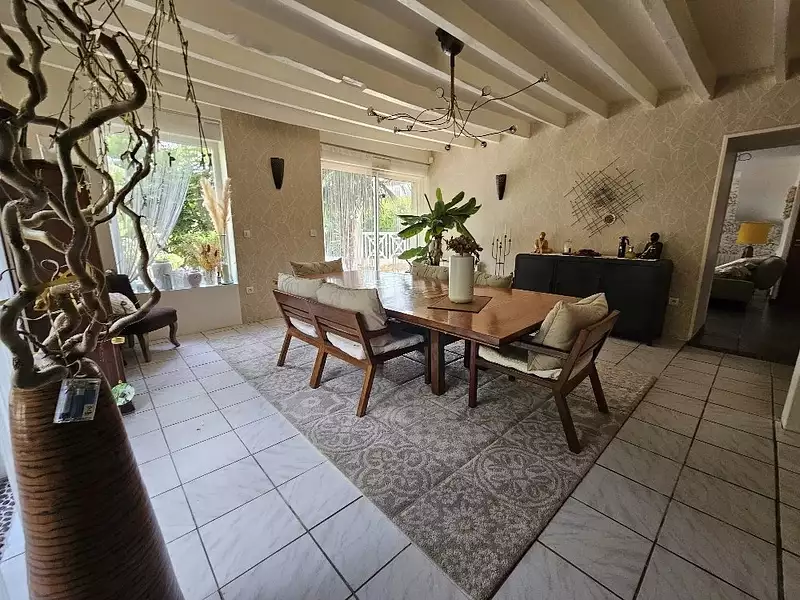 Maison, 187 m²