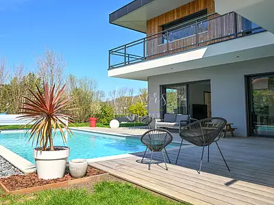 Maison, 211 m²