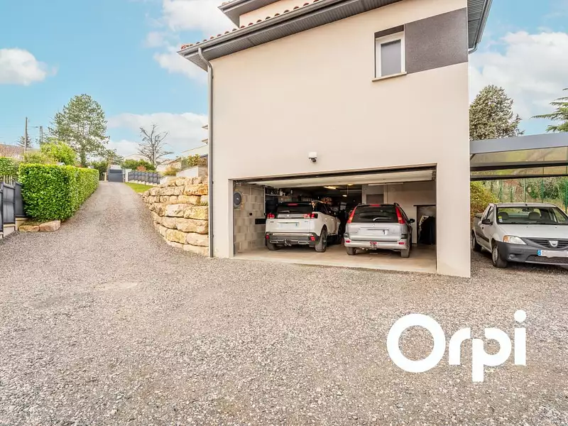 Maison, 132 m²