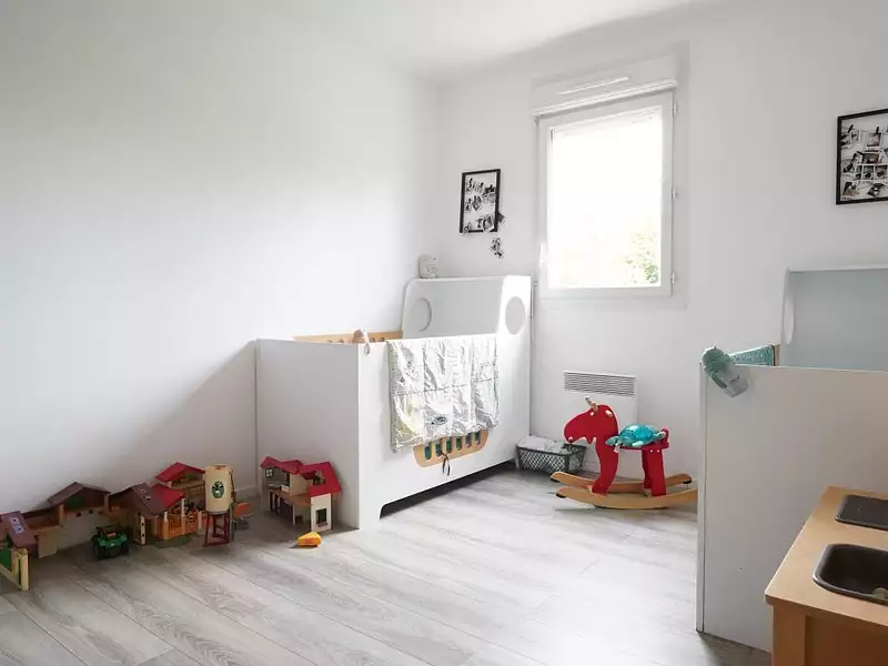 Immeuble, 81 m²