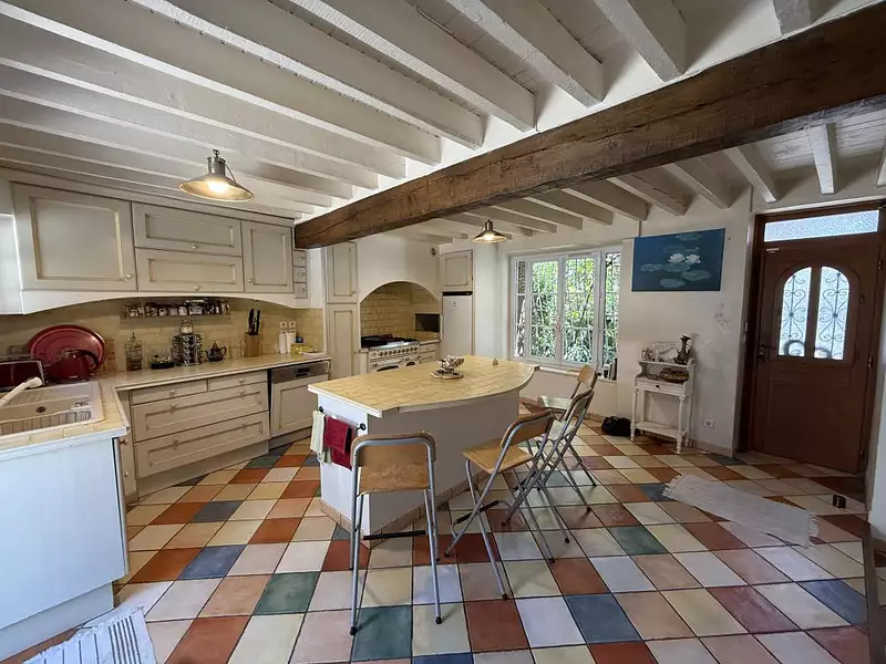 Maison, 250 m²