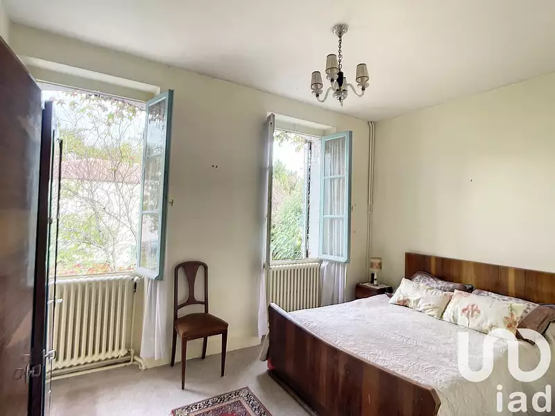 Maison, 225 m²