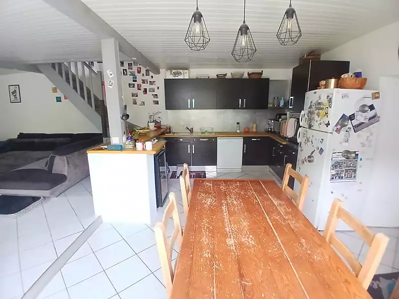 Maison, 180 m²