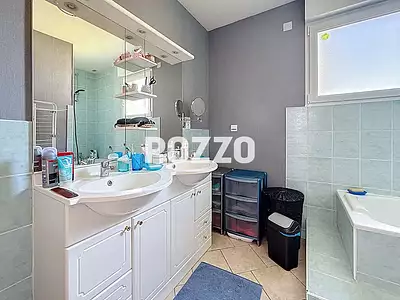 Maison, 83 m²