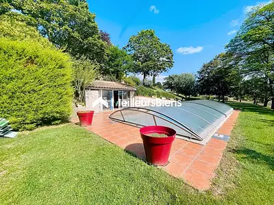 Maison, 208 m²