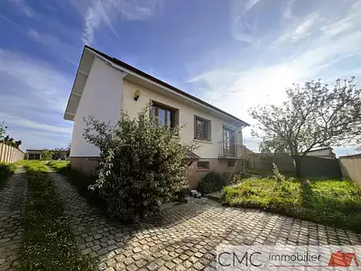 Maison, 114 m²