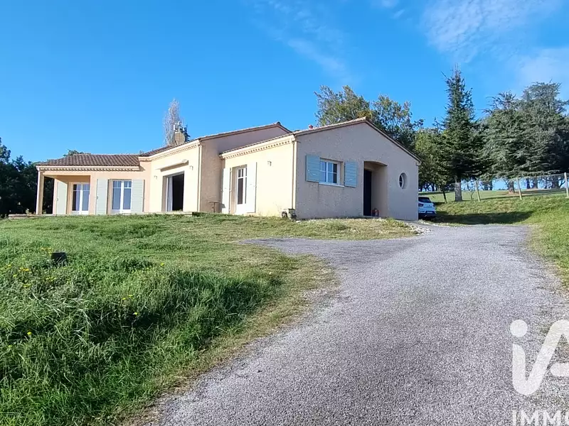 Maison, 165 m²