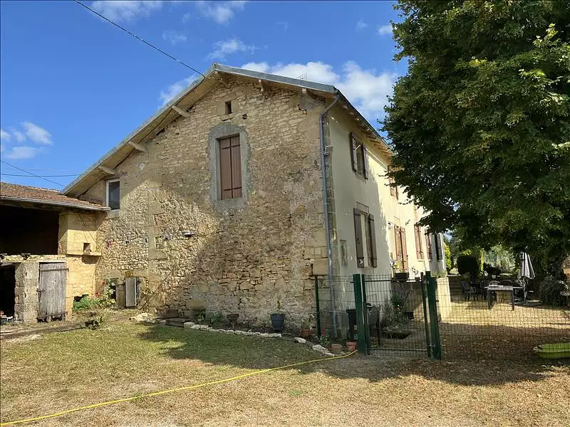 Maison, 168 m²