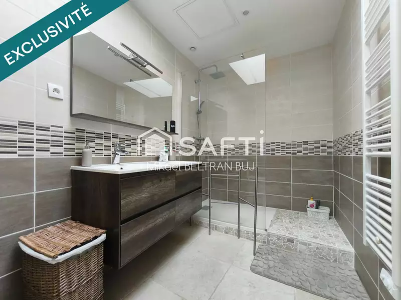 Maison, 83 m²