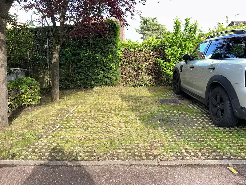 Parking, 12 m²