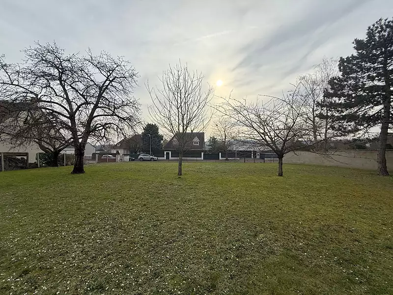 Terrain, 984 m²