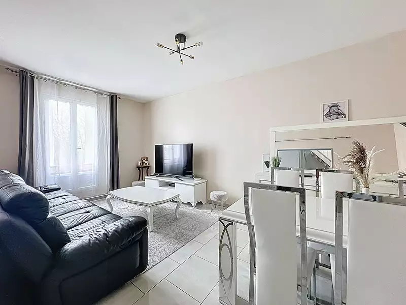 Maison, 120 m²