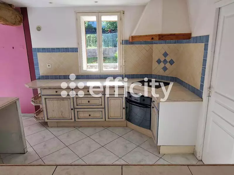 Maison, 162 m²