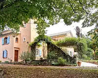 Maison, 305 m²