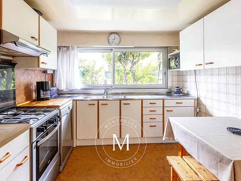 Maison, 190 m²