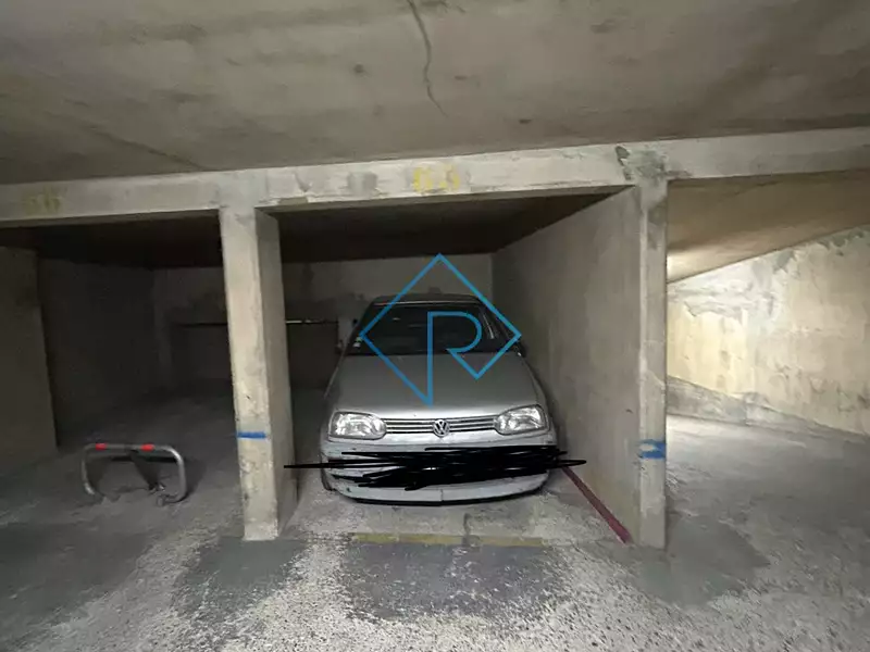 Parking, 12 m²