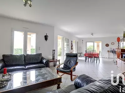 Maison, 205 m²