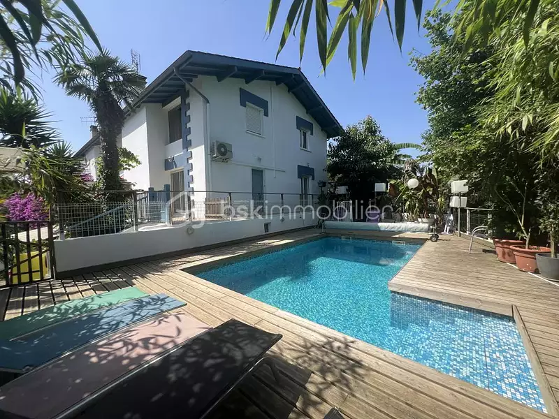 Maison, 152 m²