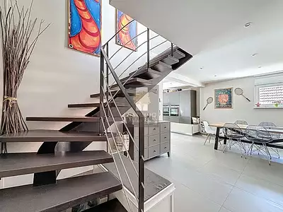 Maison, 187 m²