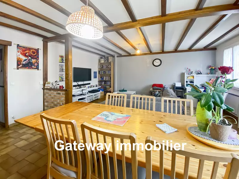 Maison, 102 m²