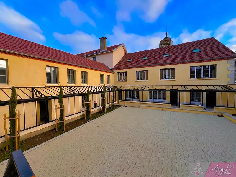 Immeuble, 358 m²
