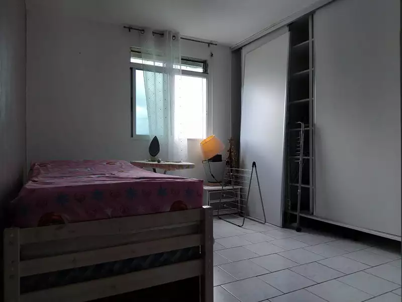 Maison, 225 m²