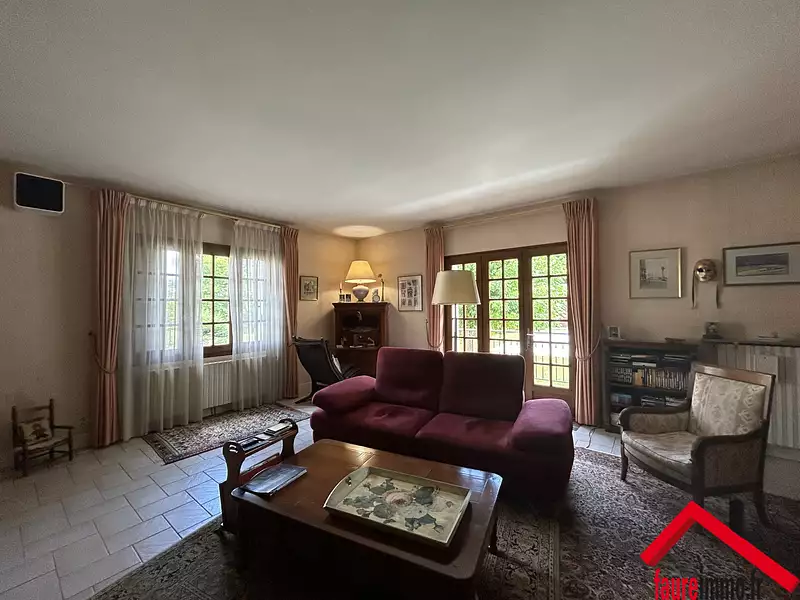 Maison, 161 m²
