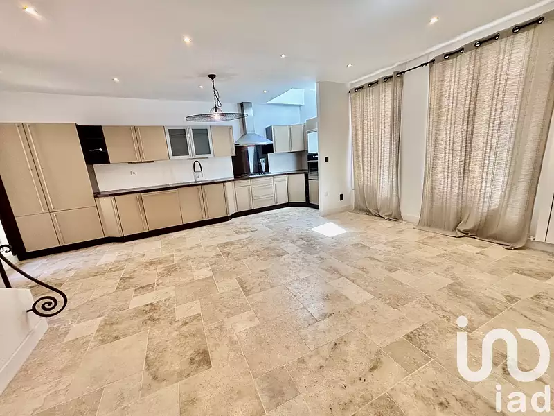 Maison, 145 m²