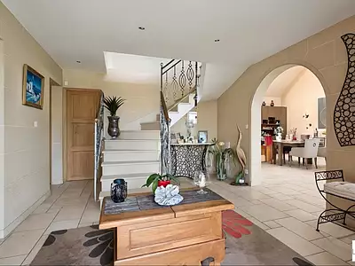 Maison, 196 m²