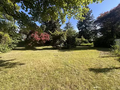 Terrain, 409 m²