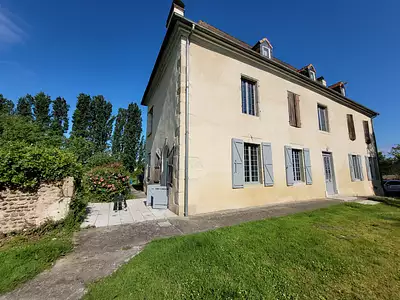 Maison, 335 m²