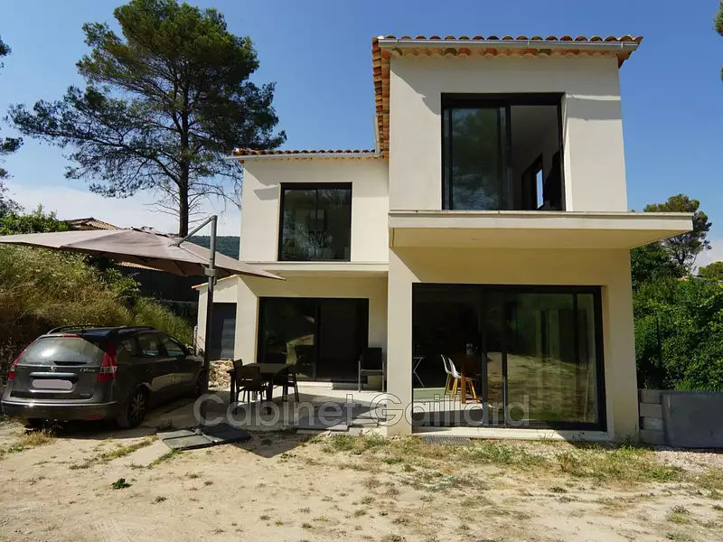 Maison, 135 m²
