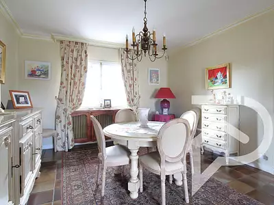 Maison, 167 m²