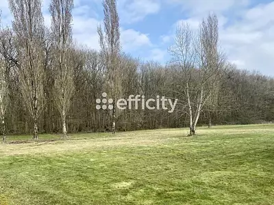 Terrain, 860 000 m²