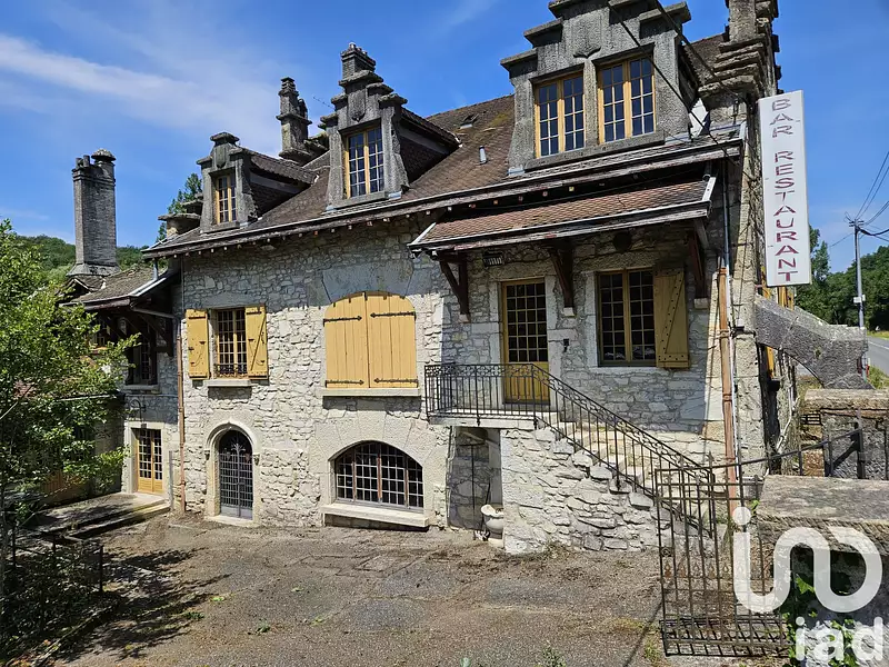 Maison, 780 m²