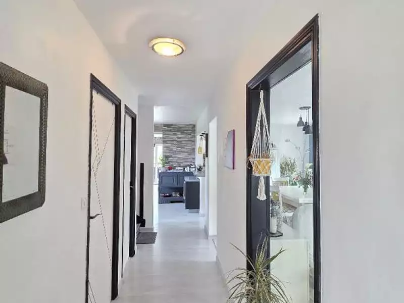 Maison, 145 m²