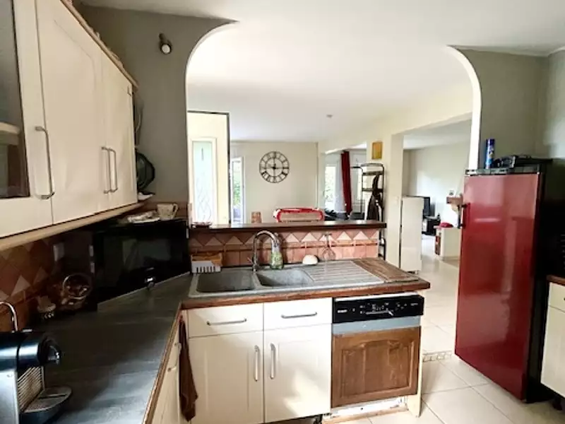 Maison, 143 m²