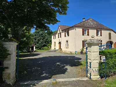 Maison, 227 m²