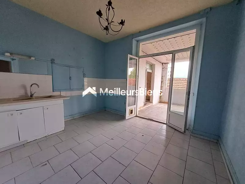 Immeuble, 341 m²